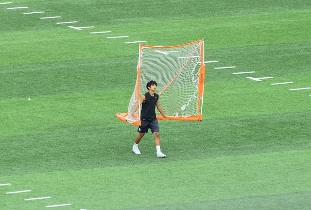 先攻破防线